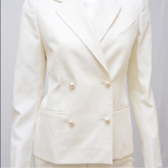 Authentic CHANEL Women's Cream Pantsuit - Picture 2 of 16